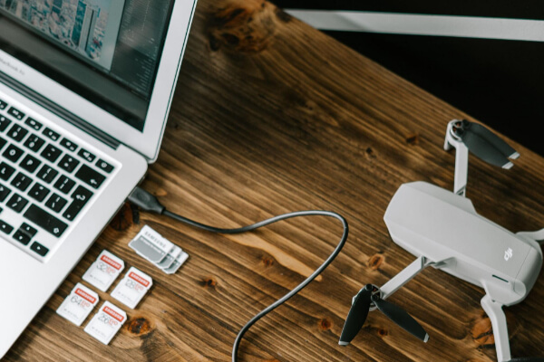 Distacco intonaco termogafia qualitativa con drone drone pro service